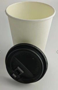Boissons Coupe en papier ondulée avec couvercle paroi unique 8 oz recyclable compostable