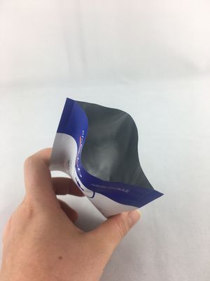 Des sacs en papier revêtus de papier protecteur gardent les aliments frais et biodégradables