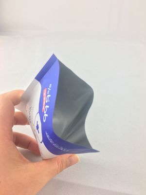 Des sacs en papier revêtus de papier protecteur gardent les aliments frais et biodégradables