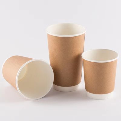 Coupe en papier kraft en relief avec couvercle, emballage de café Coupe chaude à double paroi